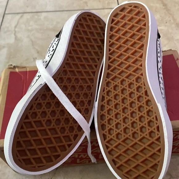 Kids Old Skool Dalmation Vans - Picture 3 of 3